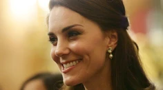 Prekrásna Kate Middleton. Črievičky mala ako Popoluška