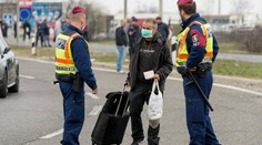 Maďarsko od utorka zatvorí hranice pre turistov
