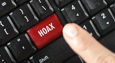 Slováci spomedzi krajín V4 najviac veria hoaxom spojeným s COVID-19