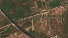 Rusko sa pripravuje na obranu Krymu. Satelitné snímky odhalili rozsiahlu sieť zákopov