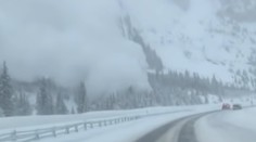 VIDEO: Pohľad ako z katastrofického filmu. Diaľnicu v Colorade "pochovala" lavína