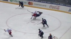 VIDEO: Zákerný Rus poslal Nedorosta do nemocnice, Slovan prišiel aj o Ďalogu