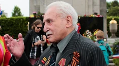 Zomrel posledný žijúci osloboditeľ koncentračného tábora Osvienčim