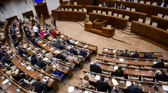 Parlament bude na začiatku budúceho týždňa rokovať o skoršom termíne volieb