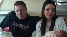 Dievča prišlo do nemocnice s bolesťami brucha, porodila dvojčatá