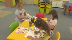 Rodičia by už budúci rok nemali platiť za škôlku. Mení sa aj spôsob počítania poplatku