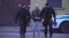Desiatky výstrelov znelo Stupavou na Nový rok. Muž si to vraj nepamätá, ostáva vo väzbe