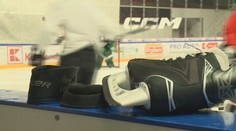 Hokejistu zabila korčuľa, ktorá mu prerezala krk. Incident zrejme odštartuje debatu o bezpečnosti