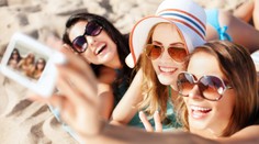 Viete, ako si urobiť dokonalú selfie? Jednoduchý trik odhalil univerzitný výskum