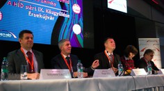 Mostu spolupráca so Smerom údajne neublížila