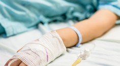 Iba 12-ročné dievča s koronavírusom bojuje v USA o život. Je napojené na pľúcnu ventiláciu