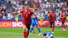 VIDEO: Prvé osemfinále malo jednoznačný priebeh. Prípadný štvrťfinálový súper Slovenska je známy