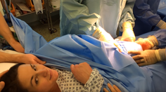 Čoraz populárnejší spôsob pôrodu: Takto vyzerá prirodzený cisársky rez