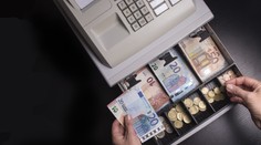 Majiteľov prevádzok, ktorí odmietajú hotovosť, je čoraz viac. Využívajú dôvetok v pravidlách