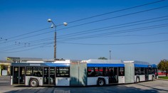 FOTO: Bratislava testuje jeden z najdlhších trolejbusov na svete