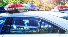 Kanadská polícia zastrelila muža, ktorý s puškou prechádzal okolo školy
