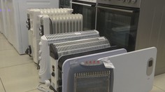 Ľudia vo veľkom vykupujú elektrické ohrievače. Pred zimou je paradoxne enormný záujem aj o klimatizácie