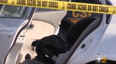 Trojročné dievčatko chytilo voľne položenú zbraň a postrelilo svoju tehotnú mamu