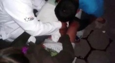 Mladá žena porodila na ulici pred nemocnicou. Dôvod vás šokuje