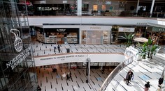 Dočkali sme sa otvorenia obchodných domov, sprevádzajú ich však obmedzenia