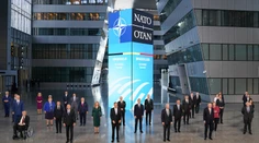 Krajiny NATO potvrdili svoju jednotu, určili nové výzvy aj potreby financovania