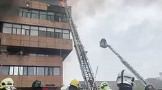 Bizniscentrum v Moskve zachvátil požiar. Uviazli v ňom ľudia