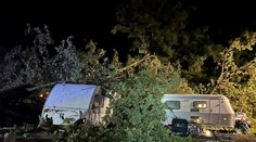 Silné búrky v Nemecku: Evakuovali stovky ľudí, hlásia jednu obeť