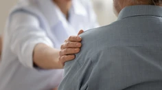 Mnohí si myslia, že len starnú. Nastupujúcu demenciu však charakterizuje sedem príznakov
