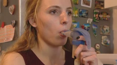 Miška je slané dieťa. Tvrdí, že je lepšie s diagnózou bojovať, ako sa jej poddať