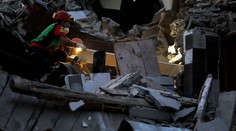 Deň po ničivom zemetrasení v Taliansku. Už 247 obetí, stále pátrajú po preživších