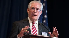 Tillerson obvinil IS z genocídy náboženských a etnických menšín