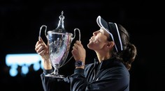 Garbine Muguruzová sa stala prvou španielskou víťazkou MS WTA Tour