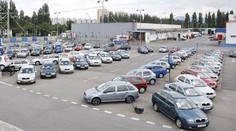 Koniec malých autobazárov v Čechách. Tento rok skrachujú desiatky