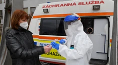 Pribudlo vyše 9600 pozitívnych na koronavírus a 24 obetí