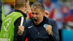 V Hapalovej nominácii tri zmeny, cieľom je získať šesť bodov