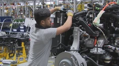 Žijú skromne a milujú slovenskú prírodu. V nitrianskej automobilke si pochvaľujú pracovníkov z Indie