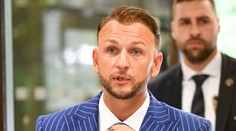 Vallo sa stretol s policajným prezidentom, hovorili o razii v klube. Minister poslal jasný odkaz