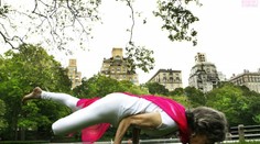 Mimoriadne vitálna babička. Má 95 rokov, cvičí jogu a tancuje