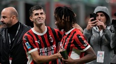 Serie A: AC Miláno sa radovalo z výhry napriek oslabeniu, Bologna stratila dvojgólové vedenie