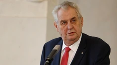 Prieskum naznačuje, že súboj o prezidentské kreslo v Česku bude veľmi vyrovnaný