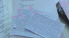 Z množstva učiva sa im môže zatočiť hlava. Tu sú tipy pre študentov, ako zvládnuť dni pred maturitou