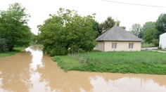 Má poriadne pršať, výstraha 1. stupňa platí pre celé Slovensko