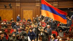 Nepokoje v Náhornom Karabachu: Arménsko žiada svet, aby zastavil „agresívne kroky“ Azerbajdžanu