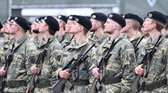 Po streľbe v kasárňach neďaleko Viedne zomrel vojak, ďalší je zranený