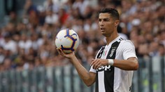 Sponzori sú znepokojení Ronaldovou aférou, Juventus svojho hráča podporil
