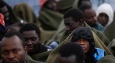 Pri pobreží Líbye záchranili za jeden deň vyše 6-tisíc migrantov