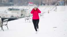 Vedeli ste, že beh v zime zvýši vytrvalosť a ľahšie sa chudne?