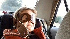 Čo urobí dieťa, keď počuje pieseň o rozchode? Pozrite sa