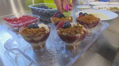 V komnatách vynoveného kaštieľa v Modrom Kameni to už rozvoniava. Predstavili nám tamojšiu špecialitu