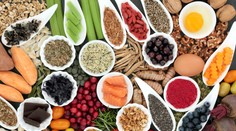 V každom veku potrebuje telo prísun iných vitamínov a minerálov. Starnutie si vyžaduje takmer všetky